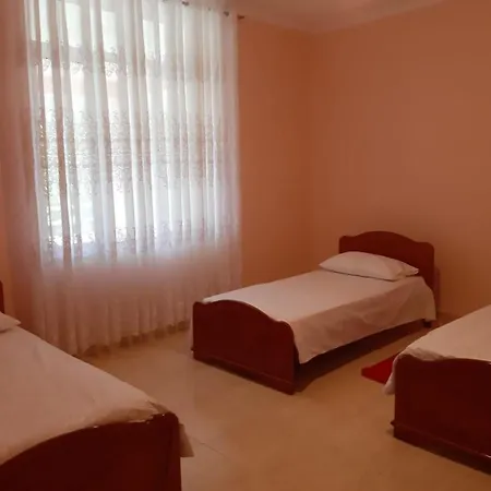 Naska Oda ve Kahvaltı