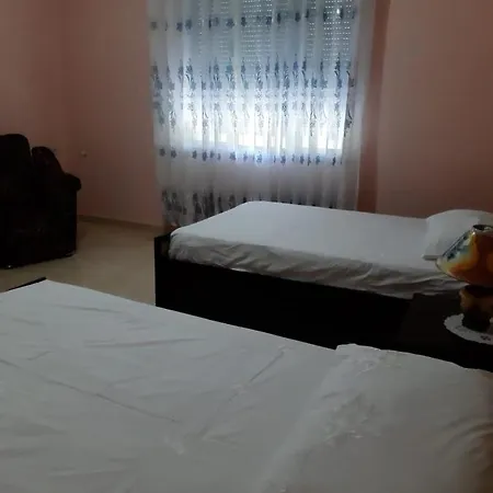 Nocleg ze śniadaniem Naska Berat