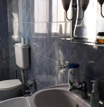 Oda ve Kahvaltı Naska Berat